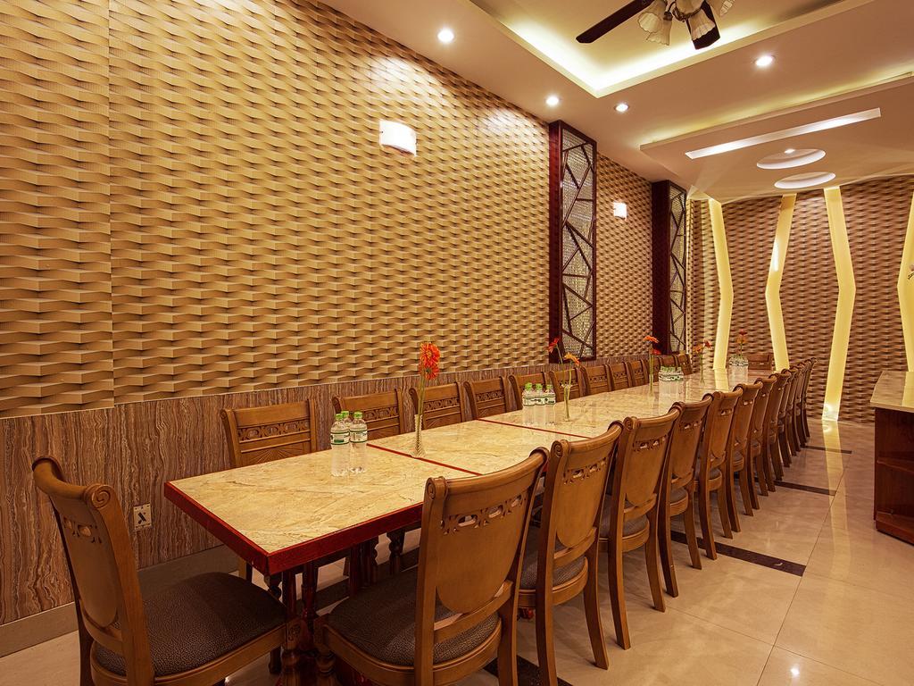 Nam De Hotel Ho Chi Minh City Exterior photo